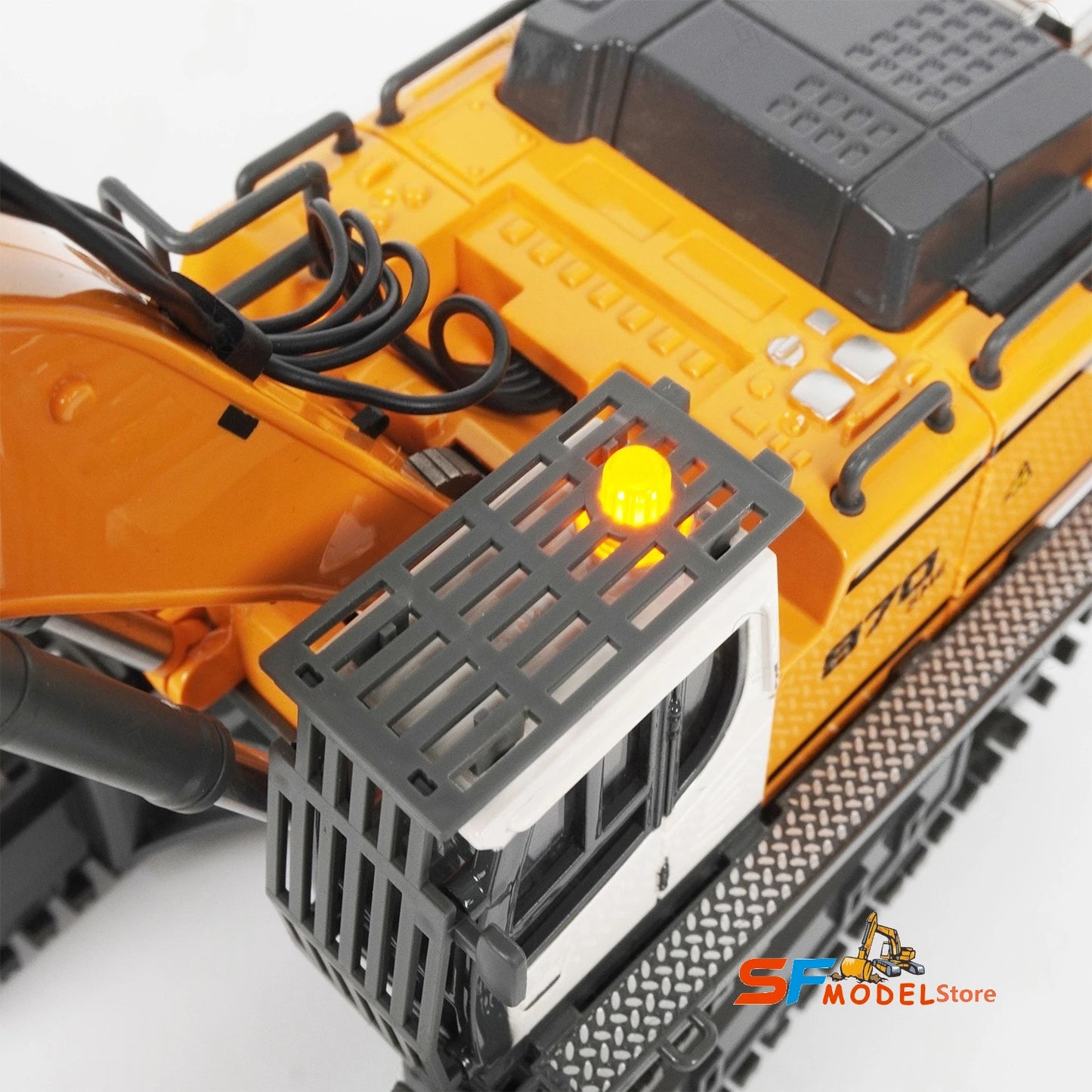 Mini Excavator 1/50 970 Electric Excavator Simulation Model with Lighting System Desktop Remote Control Excavator Model Toy