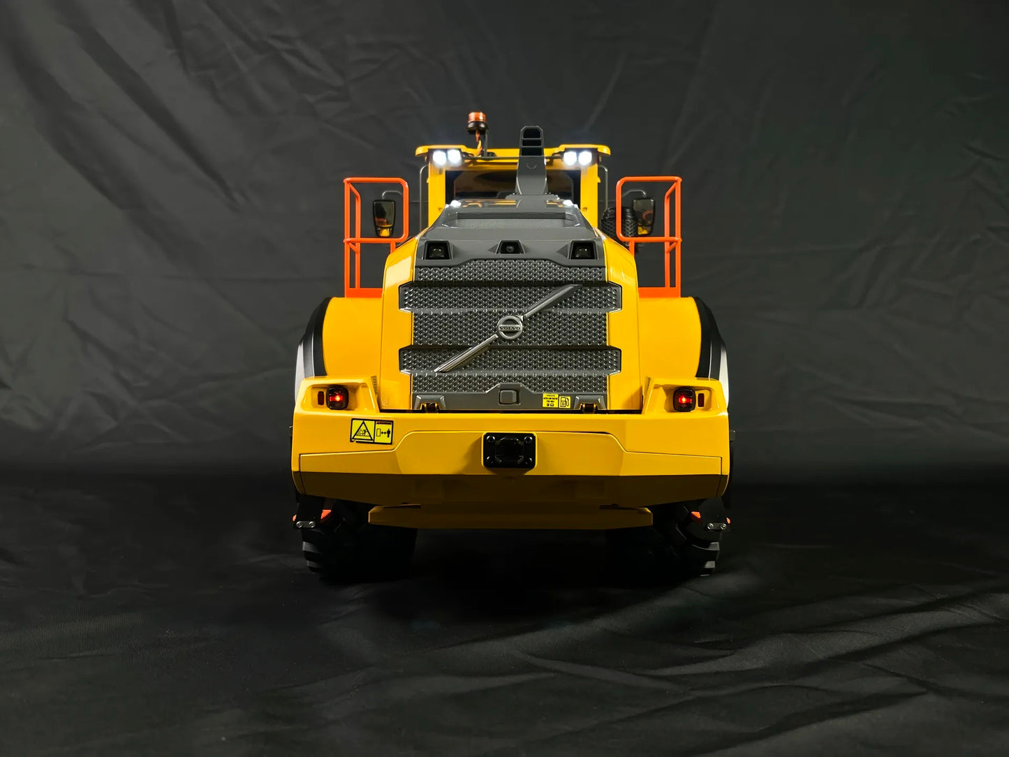 VOLVO L260H Hydraulic RC Loader 1/14 Double E Metal RC Loader Model RTR with Lighting and Sound System Remote Control Car Toy