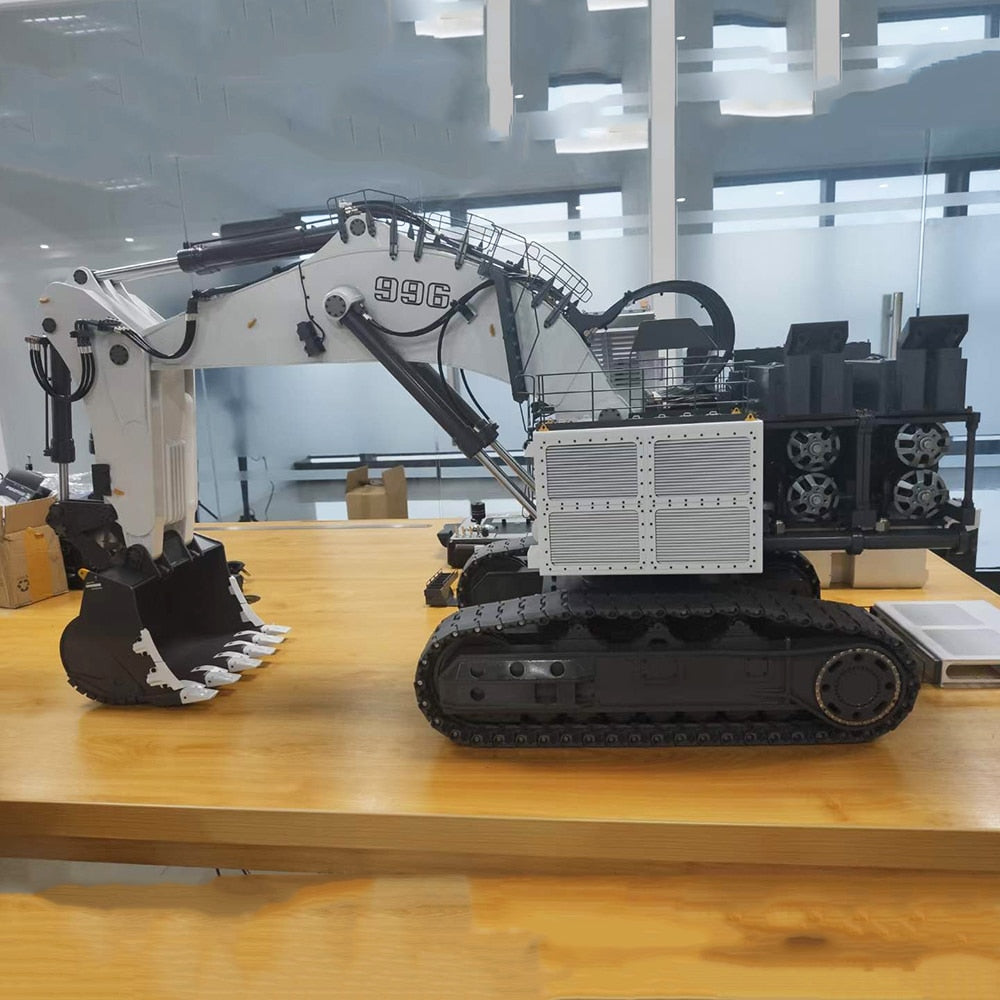 Liebherr 996 Hydraulic Excavator 1/20 Remote Control Excavator Metal Tracked Excavator Model Toy RTR Version