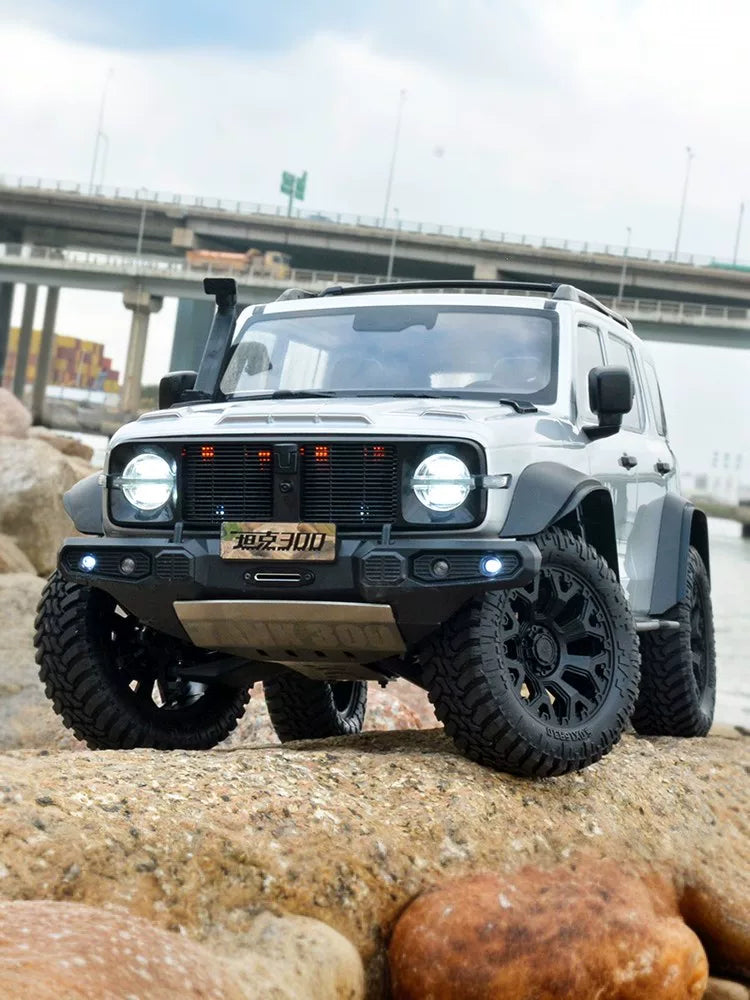 1/8 Thor KM Tank 300 RC Crawler - 4WD Straight Axle Competition Edition Off-Road Truck RTR