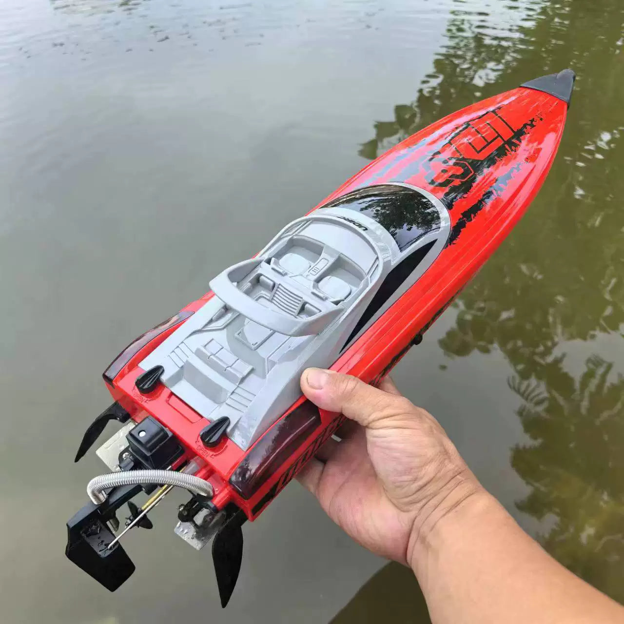 UDI 919 Remote Control High-Speed Fishing Net Boat - Automatic Net Release & Anti-Capsize Speedboat