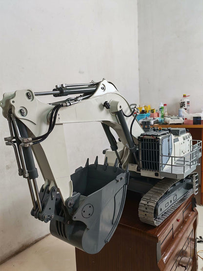 1/14 Scale Liebherr 9150 RC Hydraulic Excavator Model - Full Brushless, Dual Oil Pumps & Dual