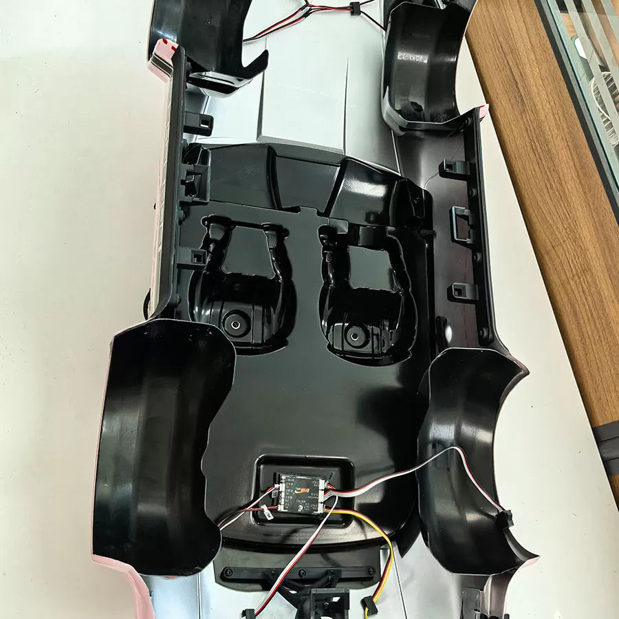 KM 1/7 Porsche 934 Pink Pig Rally RC Car Body Shell Kit