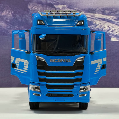 Scania 770S Remote Controlled Trailer 1/14 8x8 RC Tractor Truck RTR Version with Light & Sound System ST8 Transmitter