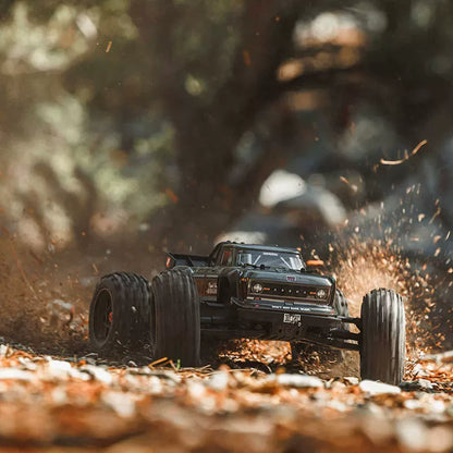 ARRMA 1/10 OUTCAST 4S BLX V2.5 4WD Brushless Stunt Truck RTR