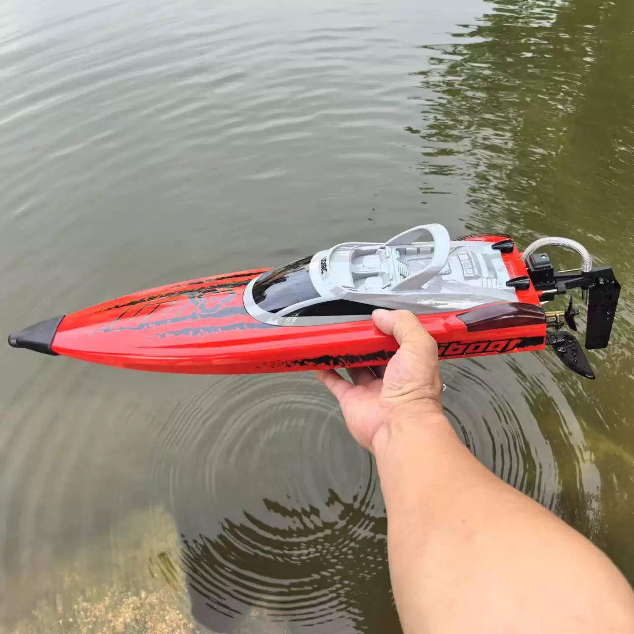 UDI 919 Remote Control High-Speed Fishing Net Boat - Automatic Net Release & Anti-Capsize Speedboat