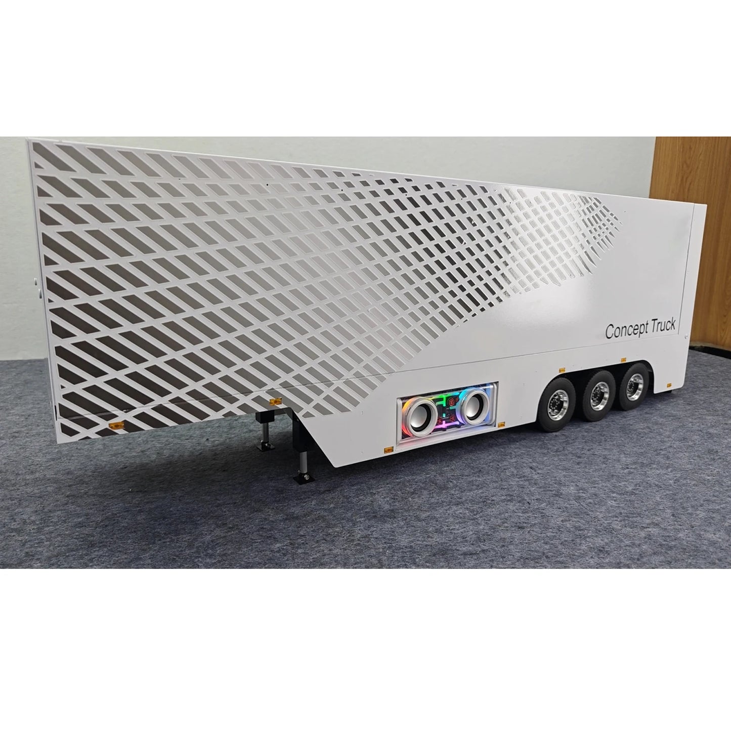 1/14 Metal 3-Axle RC Container Trailer Truck with Lights & Openable Sides