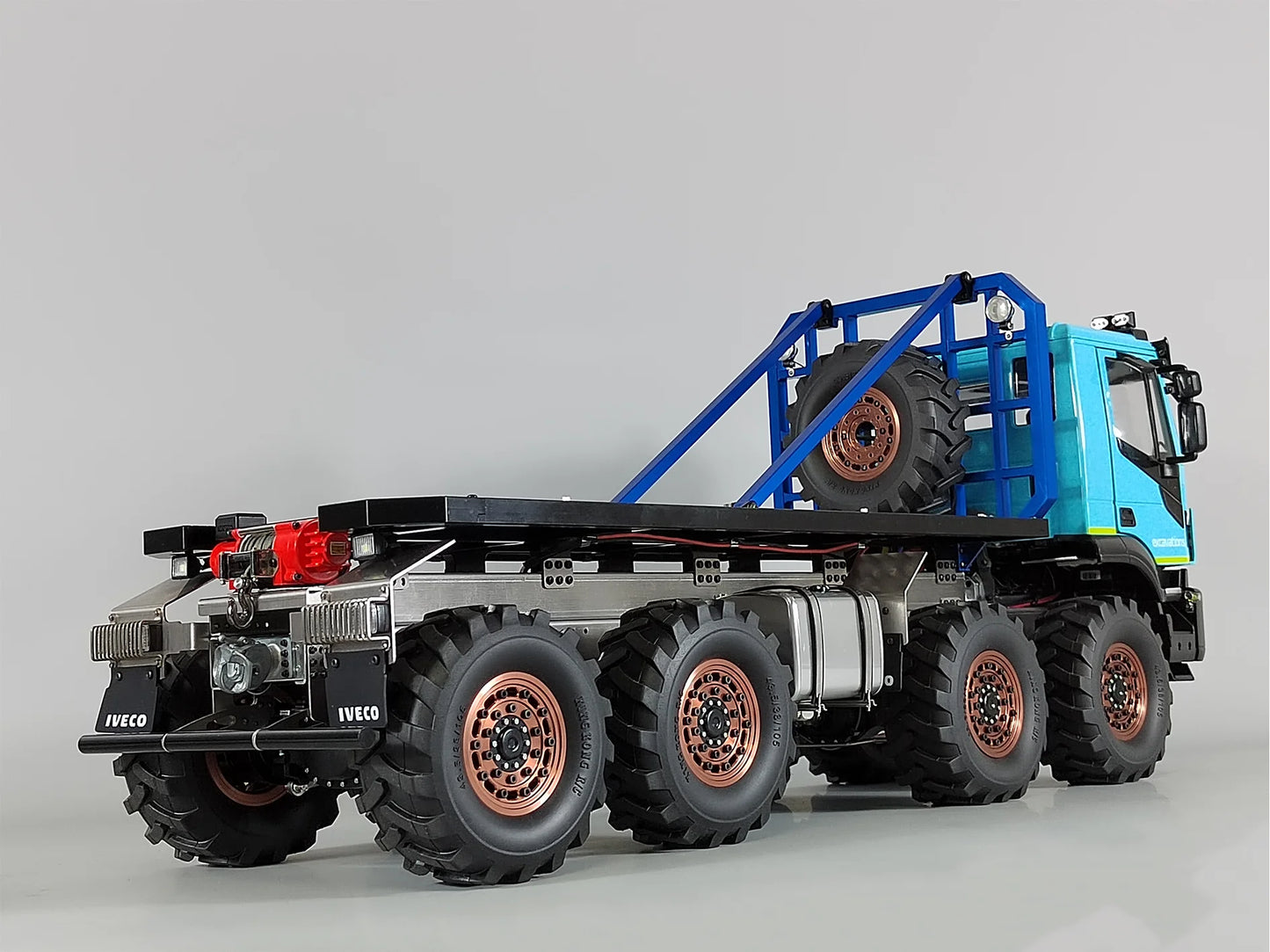 Iveco RC Trailer 1/14 8x8 RC Car Climbing Car Model with Winch RTR Version Boys Remote Control Trailer Toy