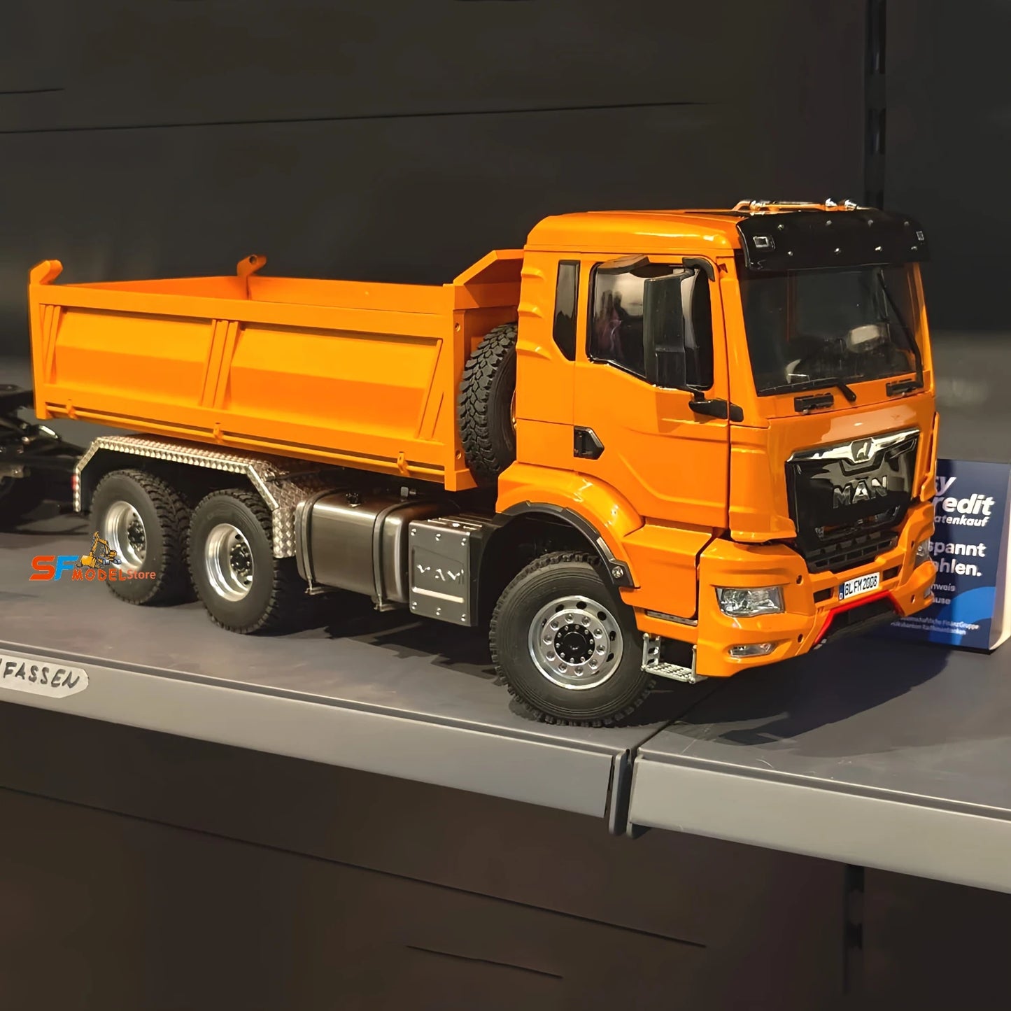 6x6 Metal RC Truck 1/14 RC Hydraulic Dump Truck CNC Metal Head Shell with Light and Sound System Metal RC Car Model Toy for Boys