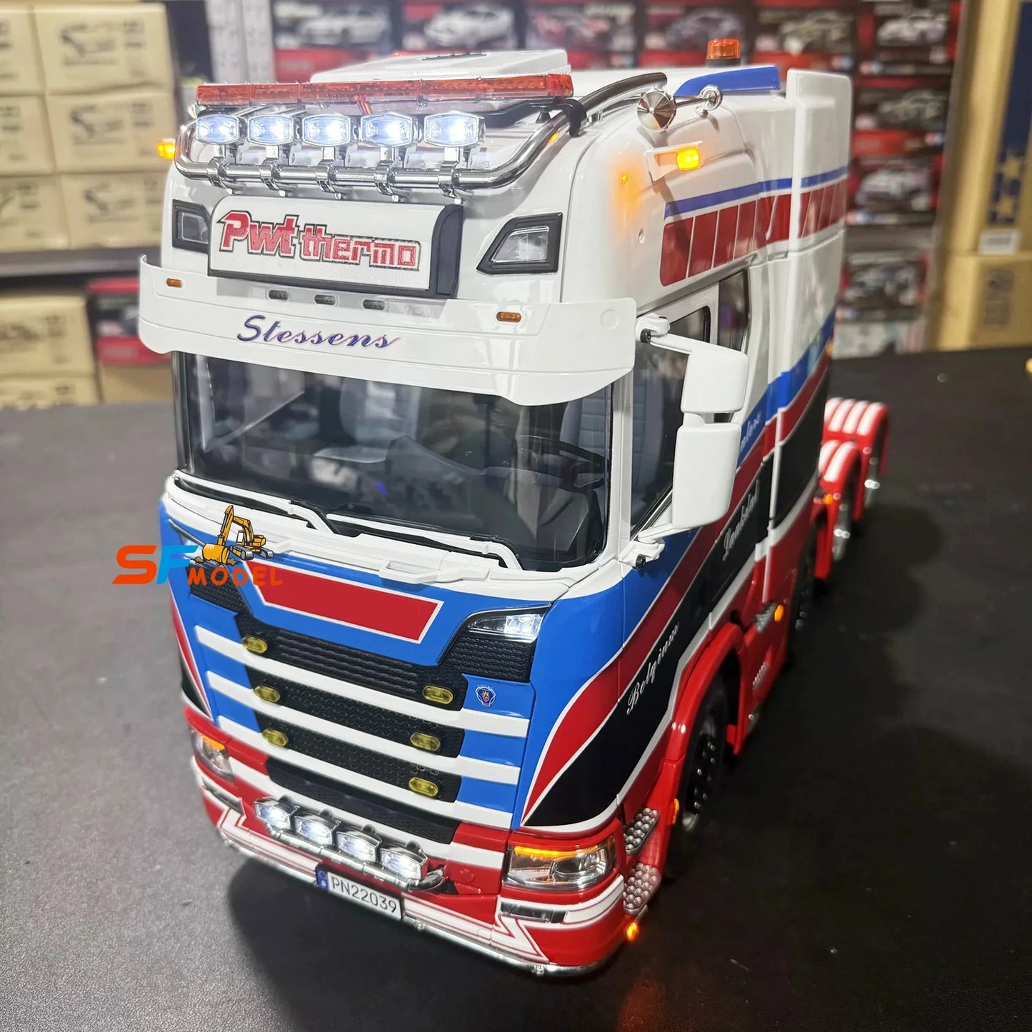 Tamiya 770S RC Truck 1/14 8x4 Remote Control Tractor Metal Model PL18EV Remote Control Boy Remote Control Car Model Toy