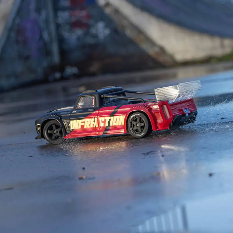 ARRMA 1/8 INFRACTION 4WD 3S BLX Brushless Street Bash RC Car RTR with DSC Tech