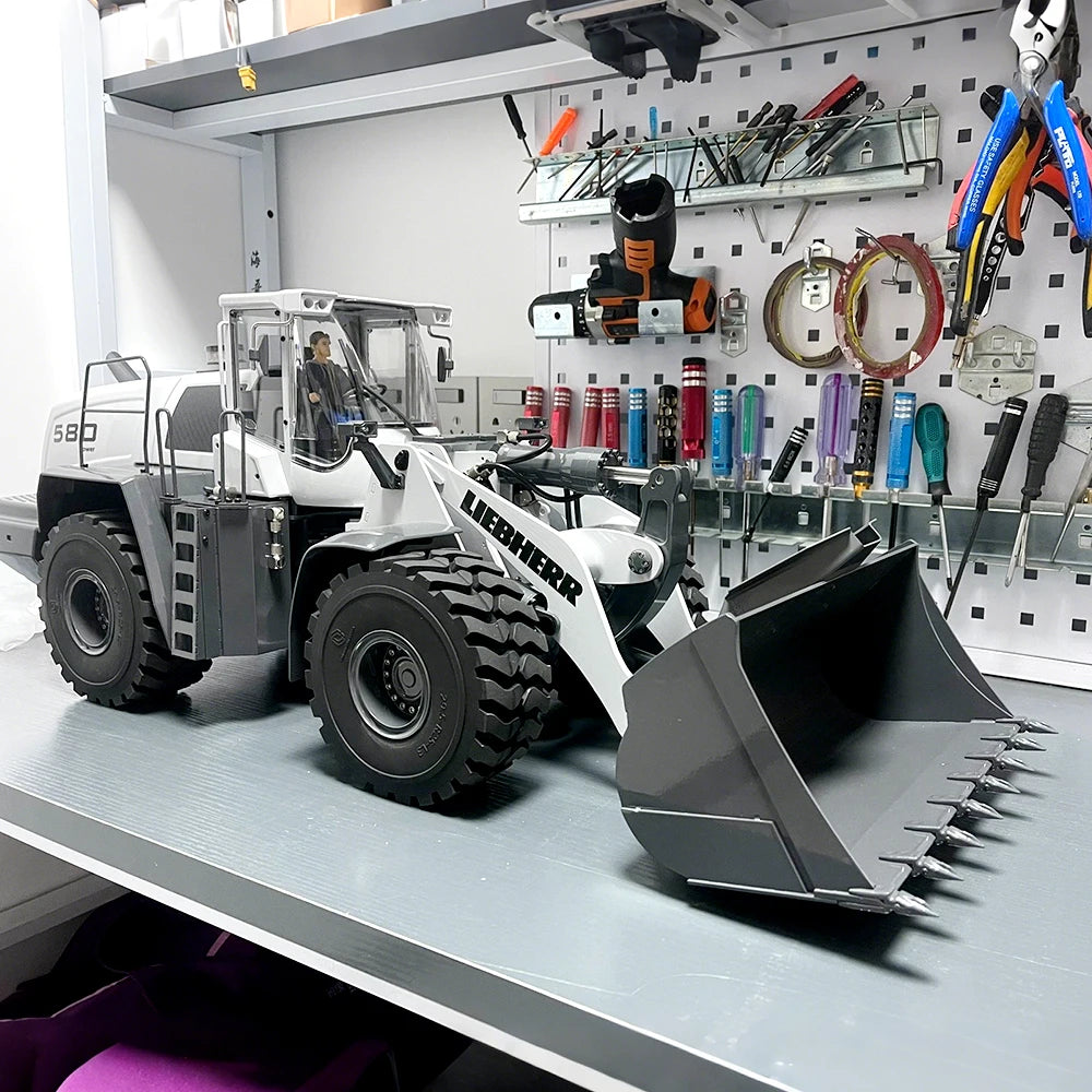 RC Loader 580 1/14 Hydraulic RC Loader Metal Model RTR Radio Remote Control with Light and Sound System Wheel Loader Model