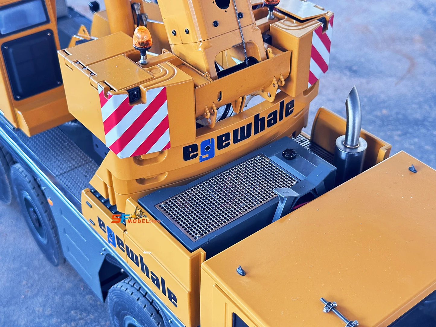 D1050 RC Crane 1/14 3-axis Remote Control Hydraulic Crane Engineering Heavy Machinery Metal Model All Terrain Crane Model Toy
