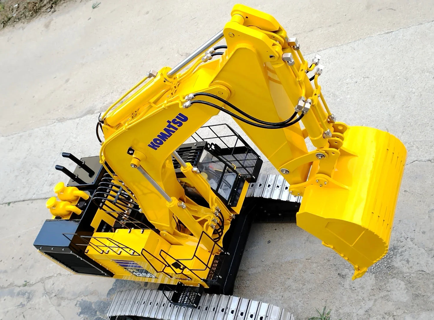 PC1250 RC Excavator 1/8 Hydraulic RC Excavator Metal Heavy Engineering Excavator Model Adult Remote Control Car Toy