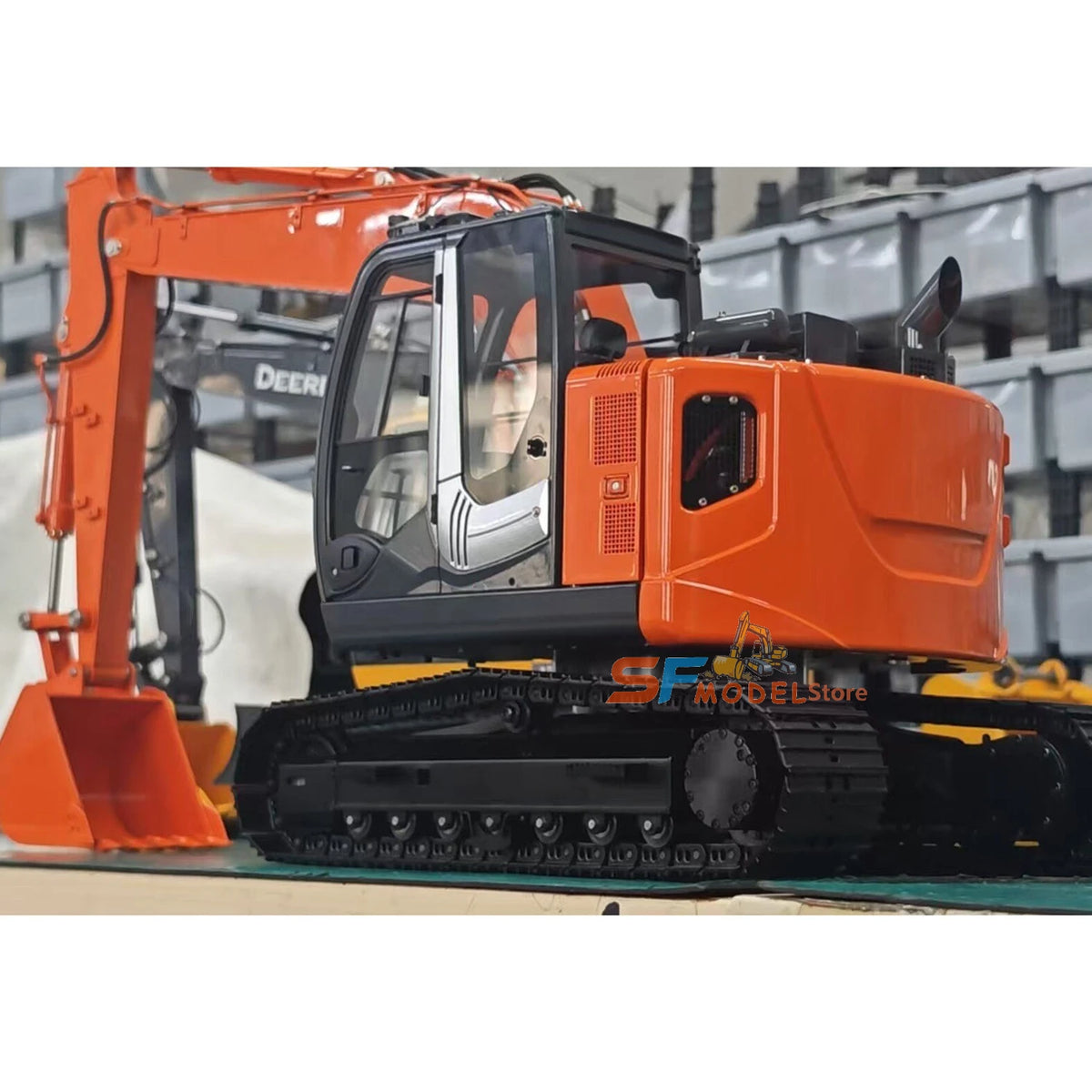 Hitachi ZX135US Excavator 1/14 Scale RC Hydraulic Excavator Metal Model with Lighting and Sound System RTR Version