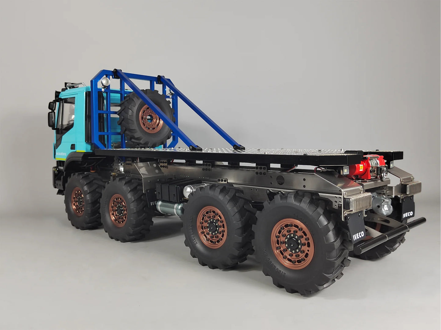 Iveco RC Trailer 1/14 8x8 RC Car Climbing Car Model with Winch RTR Version Boys Remote Control Trailer Toy