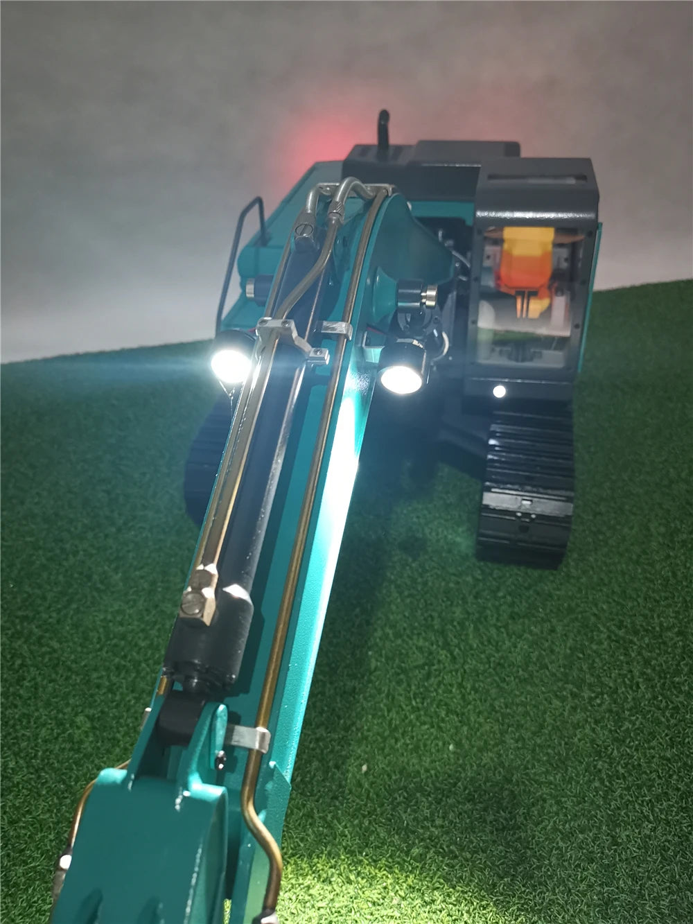 1/12 RC Excavator Metal Hydraulic Excavator Model Mechanical Engineering Adult Remote Control Car Excavator Model Toy