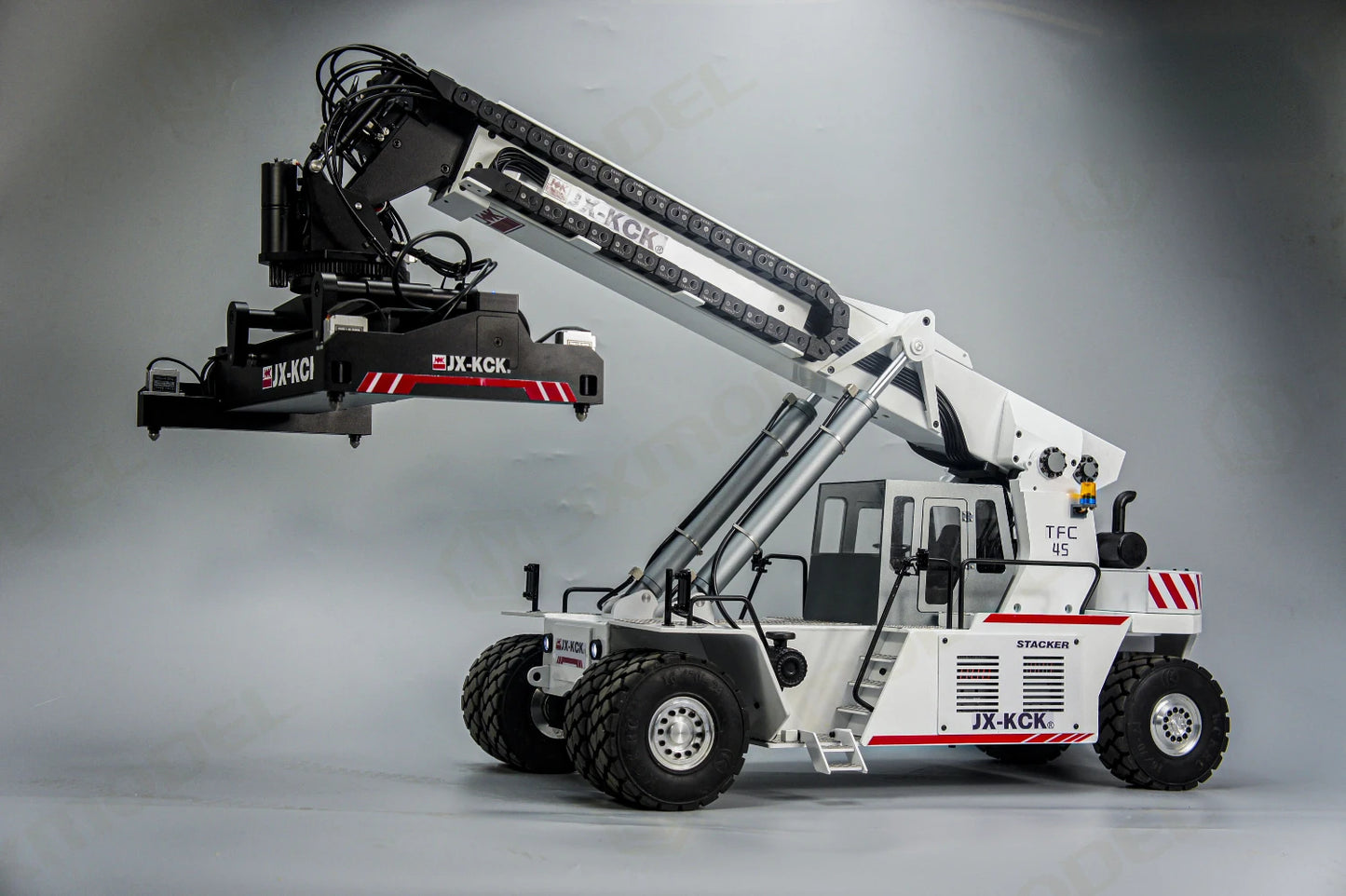 RC Crane TFC45 1/14 RC Hydraulic Front Stacker Crane RTR Container Handling Truck Remote Control Car Model Toy