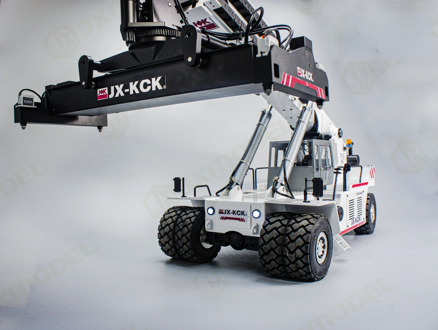 RC Crane TFC45 1/14 RC Hydraulic Front Stacker Crane RTR Container Handling Truck Remote Control Car Model Toy